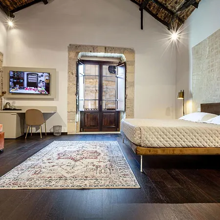 Domo Efis Pensionat 3*