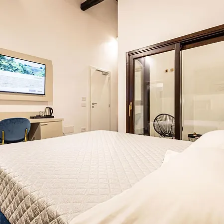 Domo Efis 칼리아리