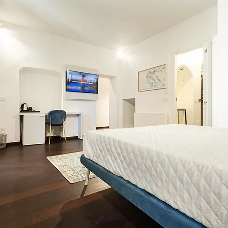 Domo Efis 게스트하우스